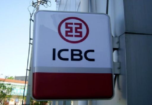 大田导致灯箱发黄的原因有哪些?